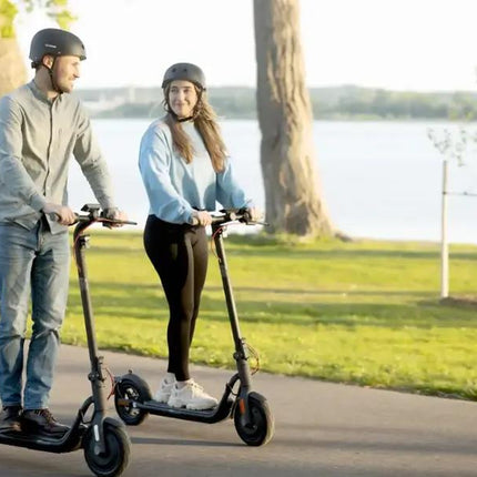 Navee V40i Electric Scooter 500W Motor 37-Mile Range Foldable Design - Certified Refurbished